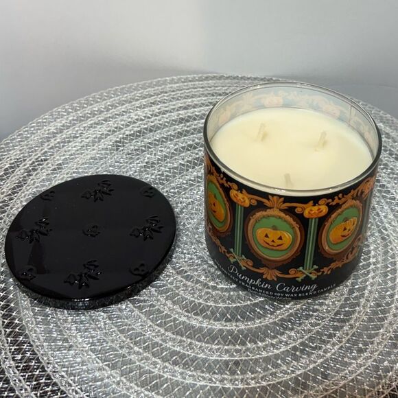 BBW Pumpkin Carving 3 Wick Scented Candle NWT - Picture 2 of 4